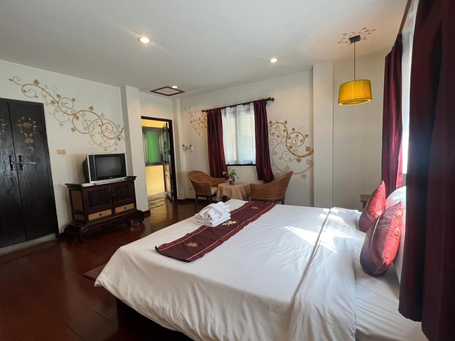 ท่าแพ บูธิค เฮ้าส์ Hotel เชียงใหม่ ภายนอก รูปภาพ