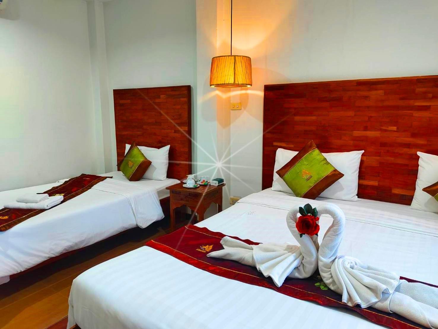 ท่าแพ บูธิค เฮ้าส์ Hotel เชียงใหม่ ภายนอก รูปภาพ