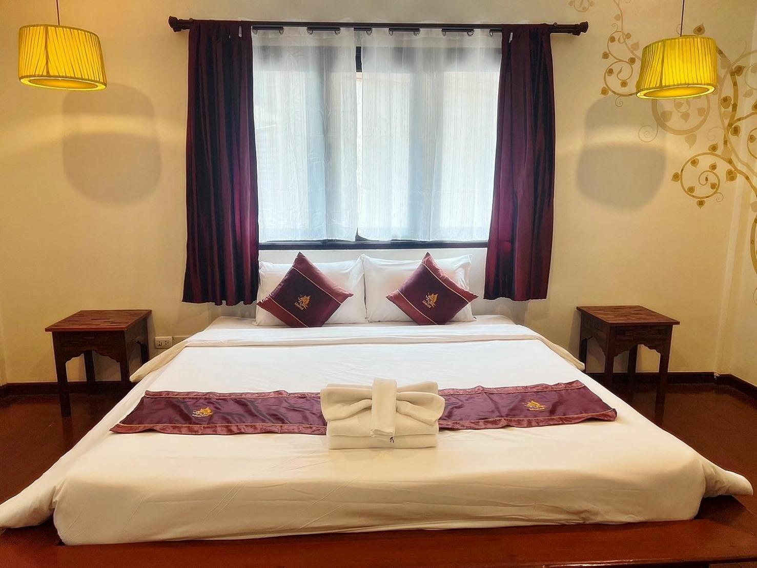 ท่าแพ บูธิค เฮ้าส์ Hotel เชียงใหม่ ภายนอก รูปภาพ