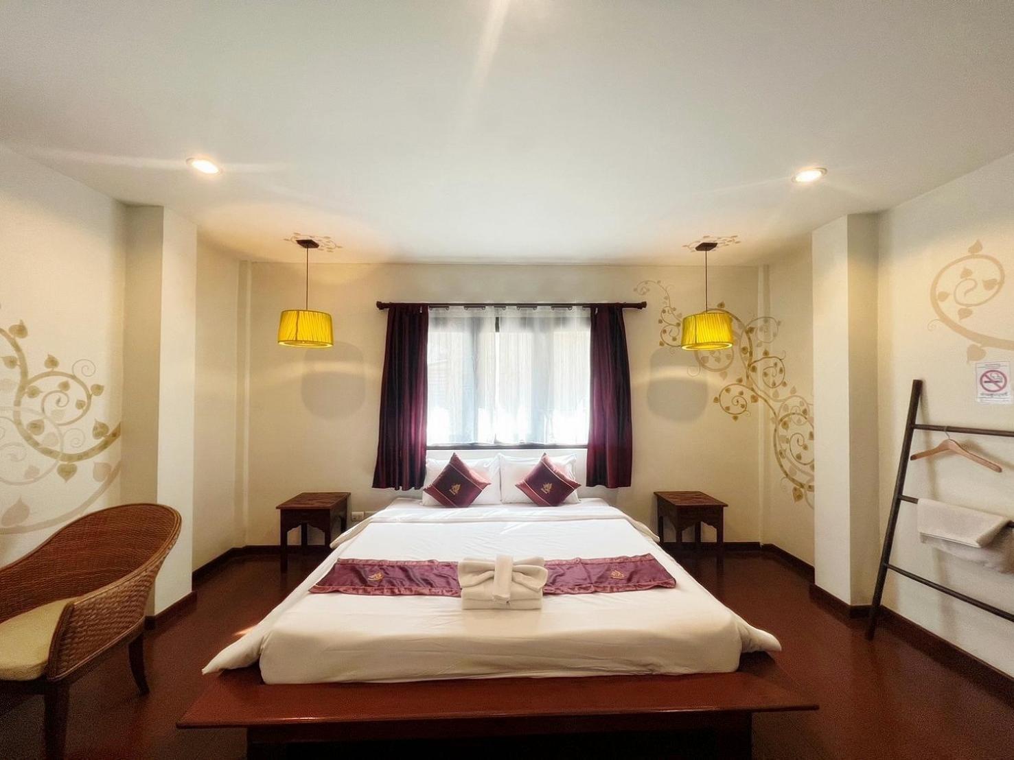 ท่าแพ บูธิค เฮ้าส์ Hotel เชียงใหม่ ภายนอก รูปภาพ